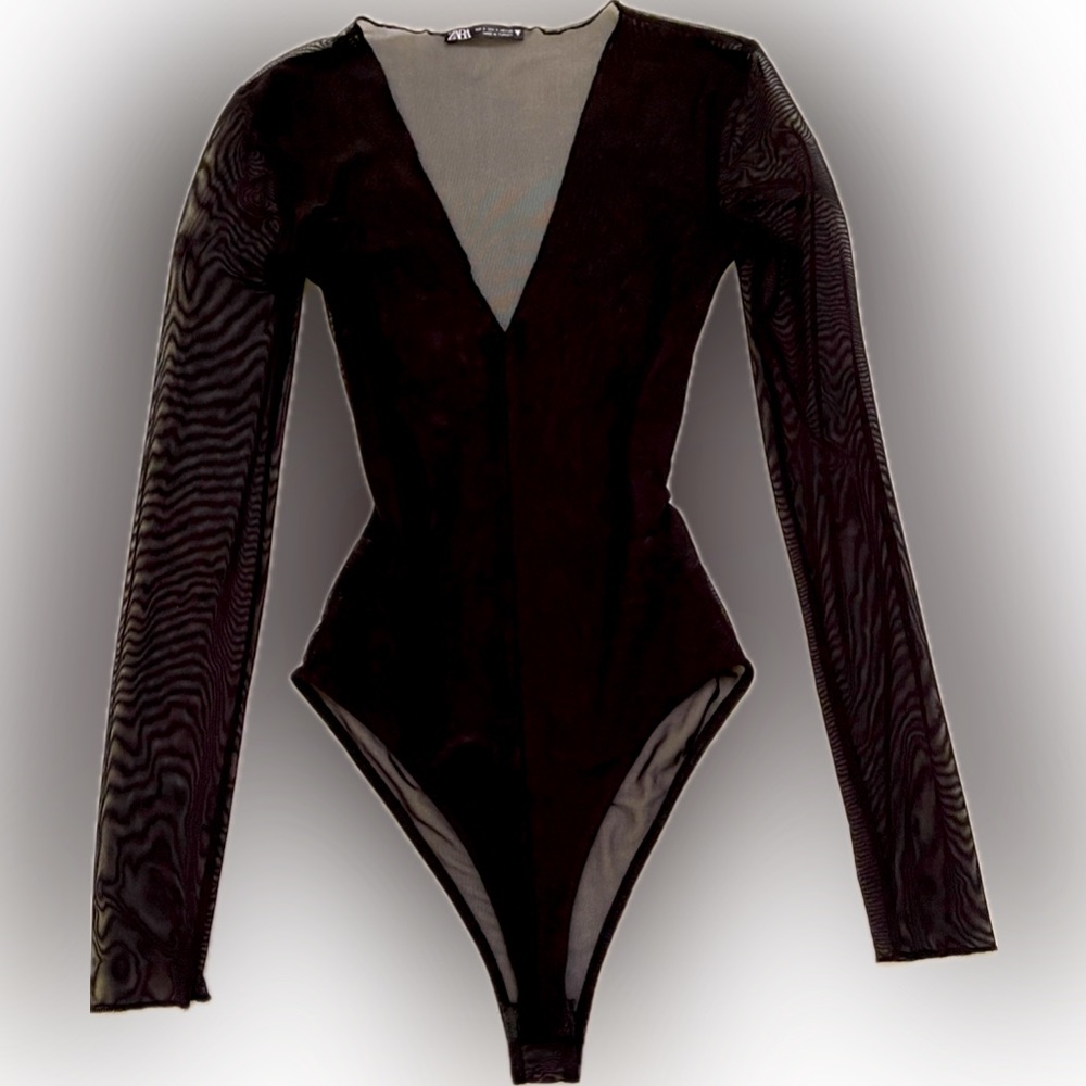 Zara Mesh deep V neck bodysuit in Blk S